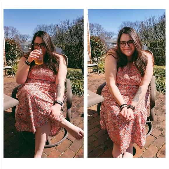 Meet your Posher, Caitlyn - Picture 2 of 5